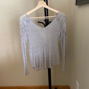 Long sleeved, gray V neck with lace details